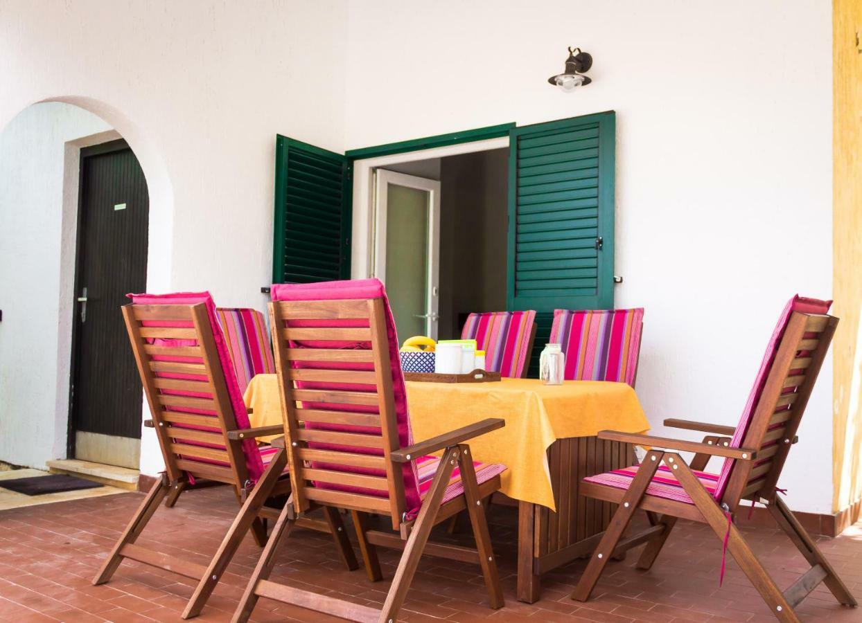 Holiday Home Laurea Supetar Bagian luar foto